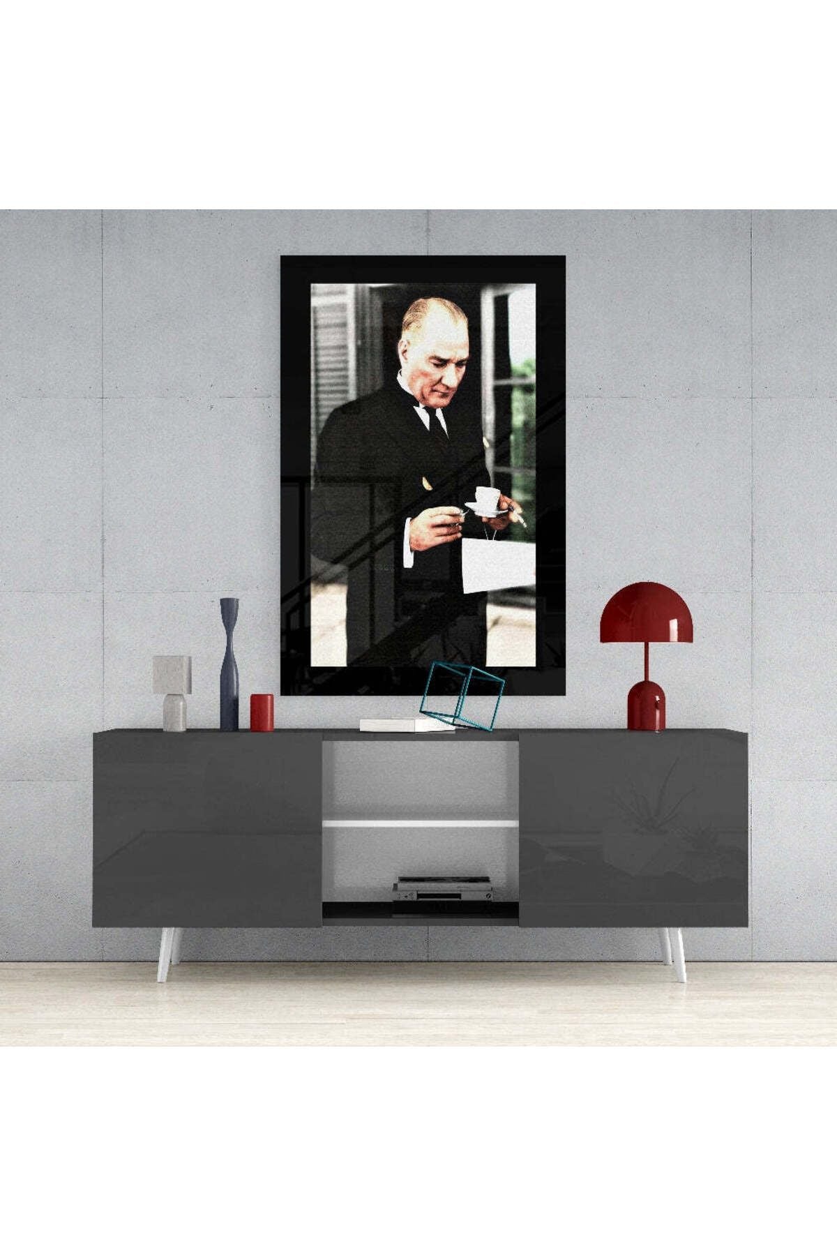 Atatürk Cam Tablo
