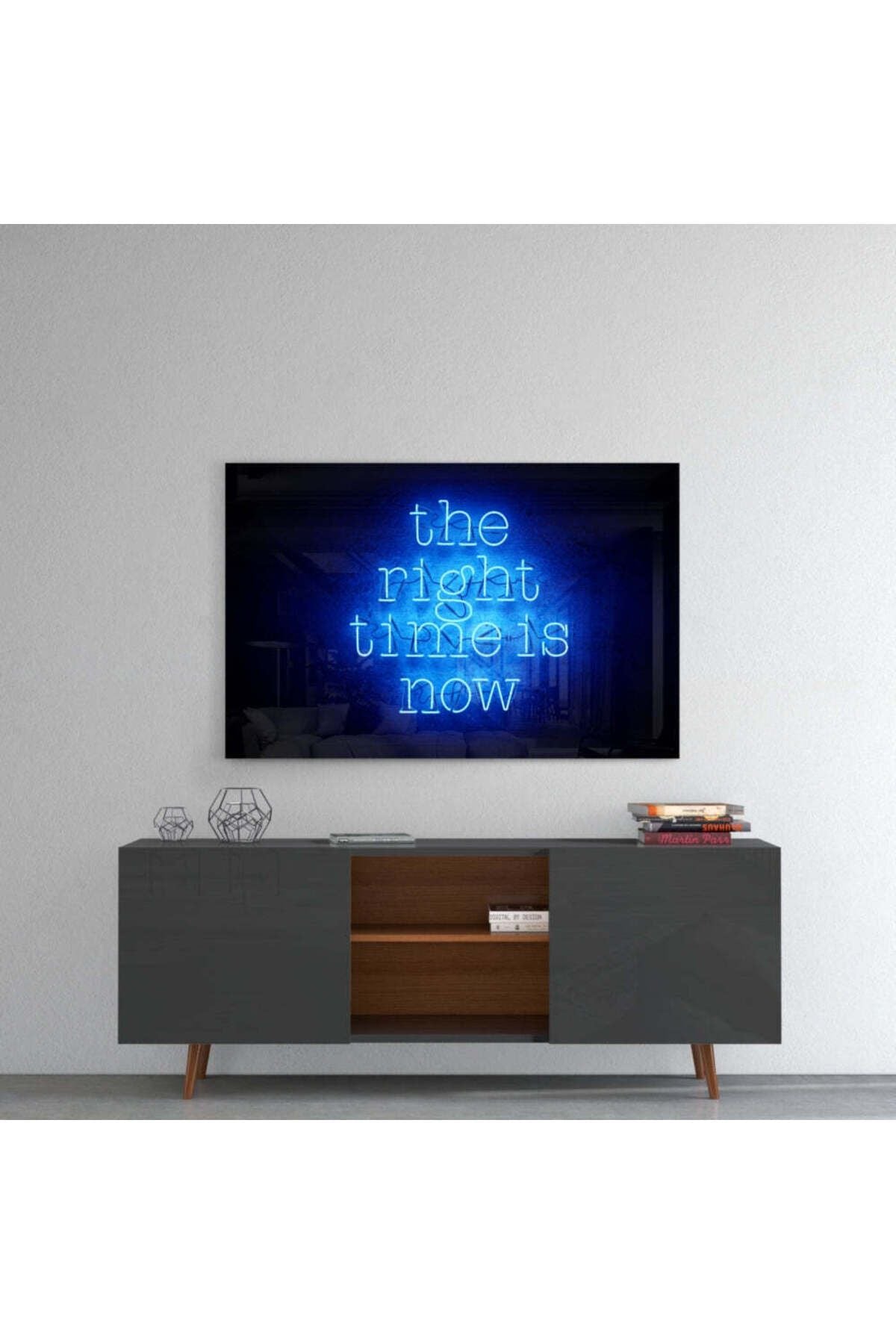 The Right Time Is Now Cam Tablo