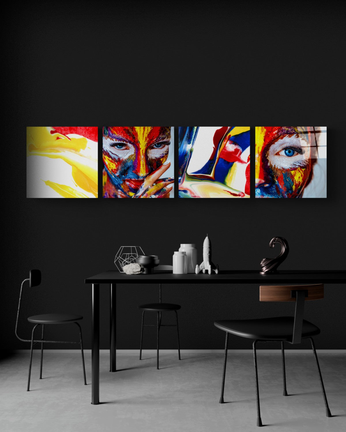 Kadın ve Kırmızı Quadro 4 Parçalı Cam Tablo