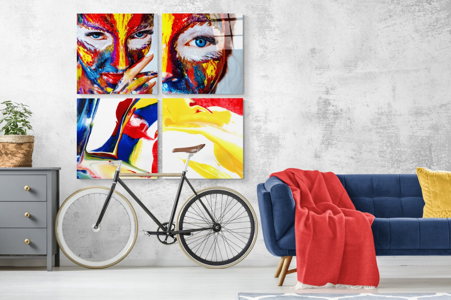 Kadın ve Kırmızı Quadro 4 Parçalı Cam Tablo