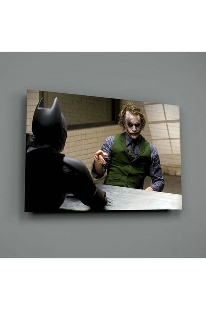 Joker Sorguda Cam Tablo