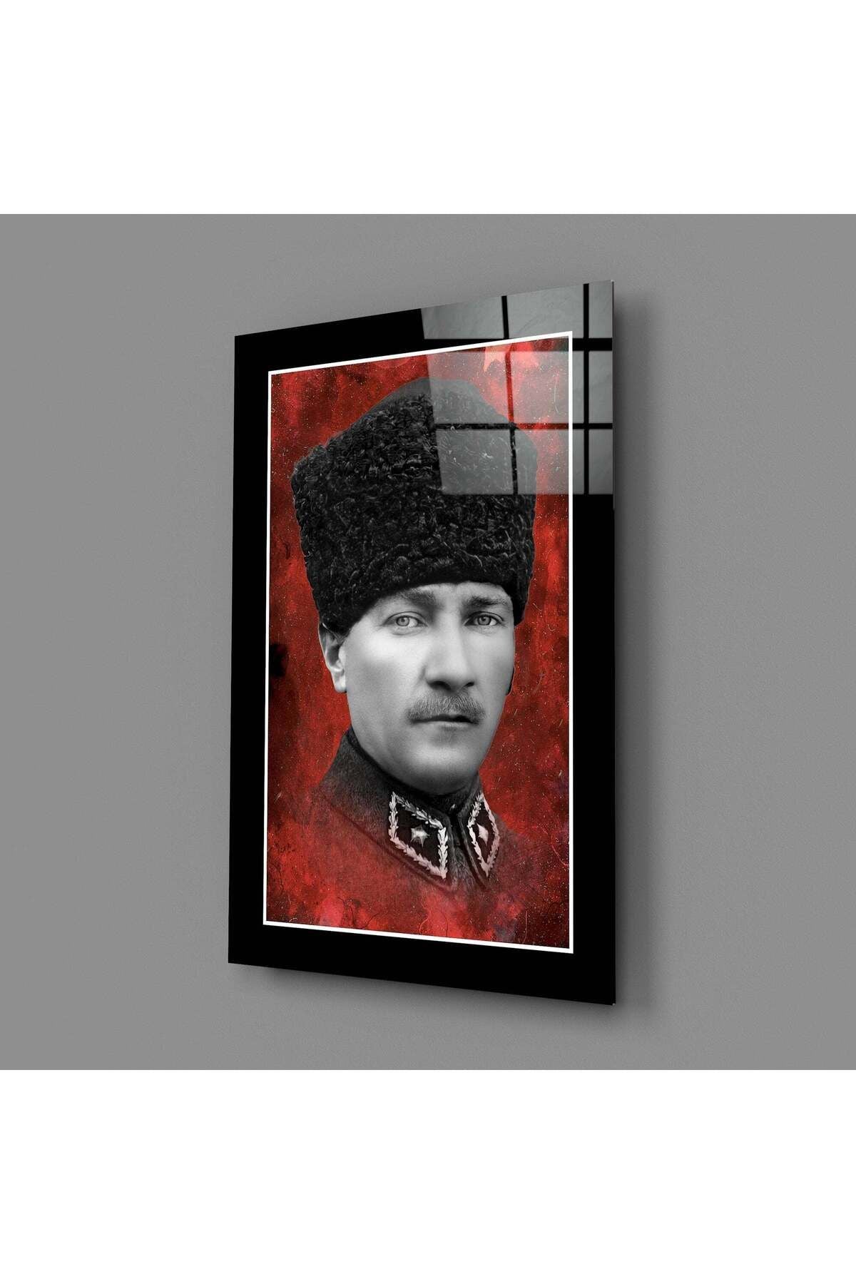 Atatürk Cam Tablo